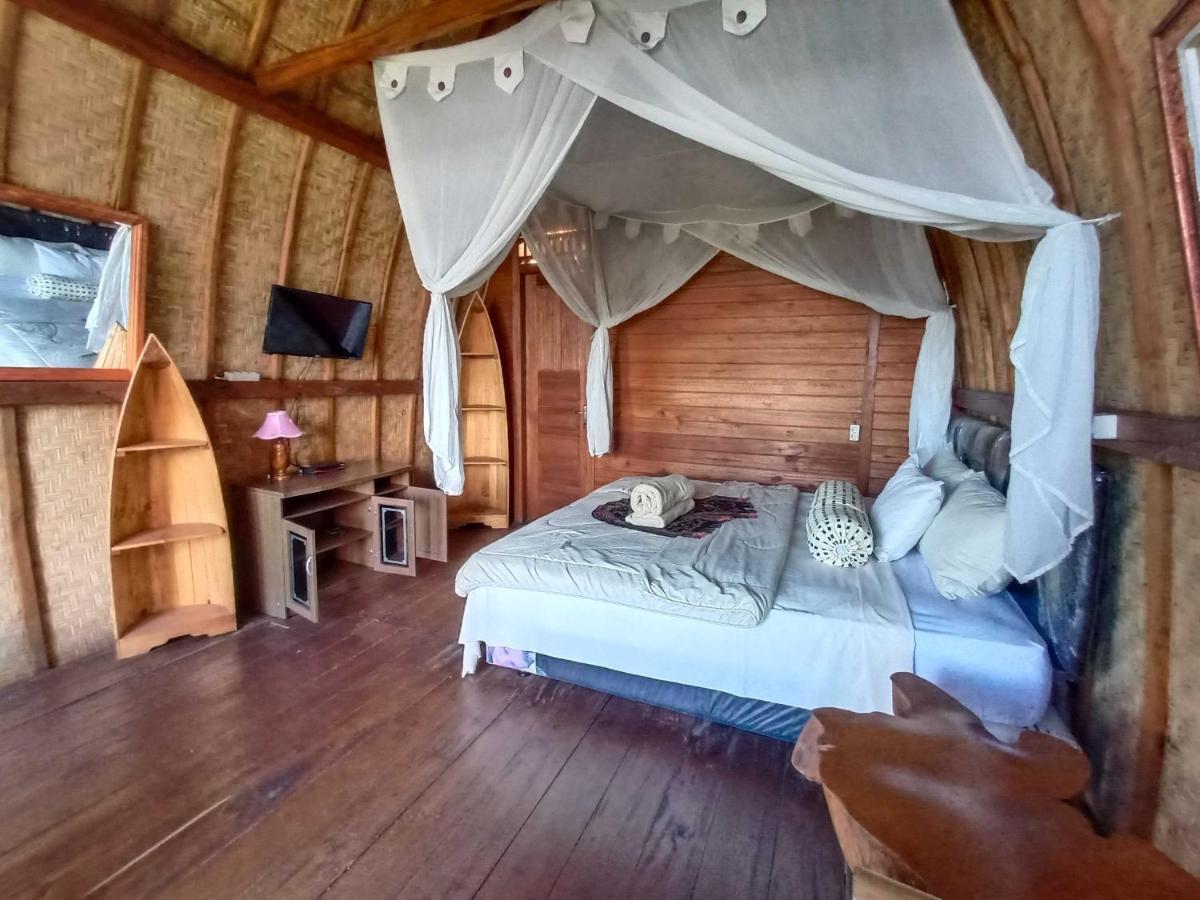 Tiing Bali Guest House Kubupenlokan Buitenkant foto